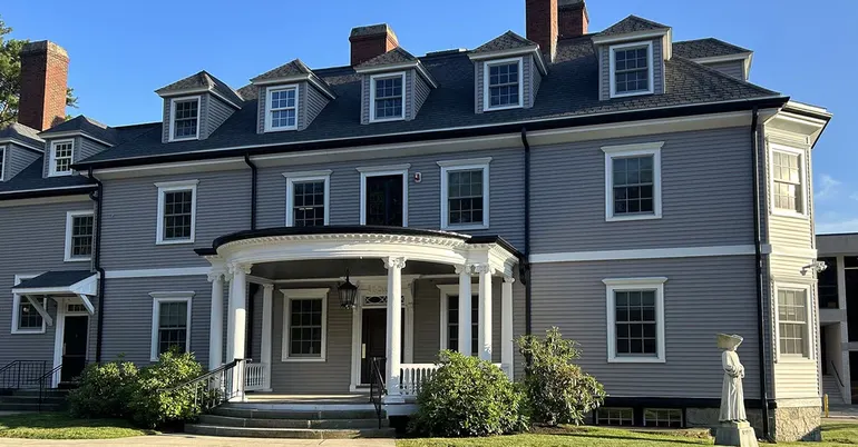 Labouré College to close in August Labouré College to close in August