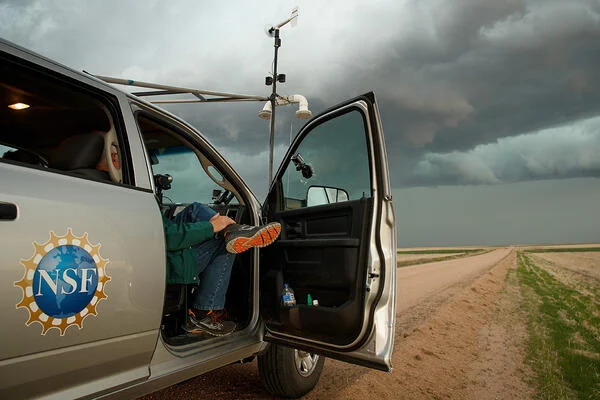 NSF Plans to Boost Staffing, Halve Grant Solicitations NSF Plans to Boost Staffing, Halve Grant Solicitations