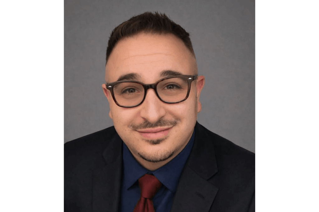 Nick Lenz ’17 Selected for Inaugural Creative Direction Credential Program