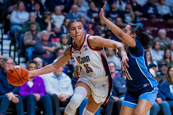 The Women’s March Madness Champion—Based on Academics The Women’s March Madness Champion—Based on Academics