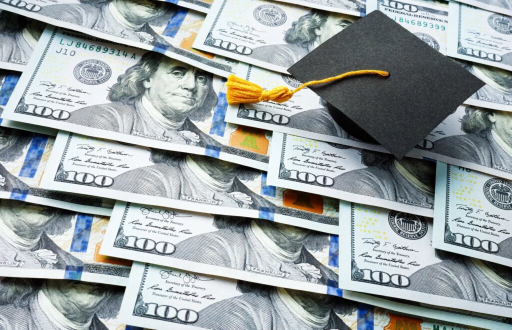 Financial aid for students without financial need Financial aid for students without financial need