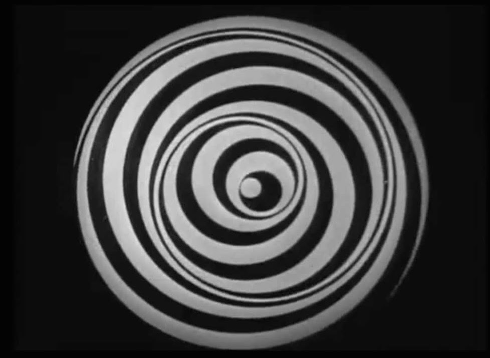 Watch 434 Avant-Garde and Surreal Short Films Online: Salvador Dalí, Marcel Duchamp, Luis Buñuel and Many More Watch 434 Avant-Garde and Surreal Short Films Online: Salvador Dalí, Marcel Duchamp, Luis Buñuel and Many More