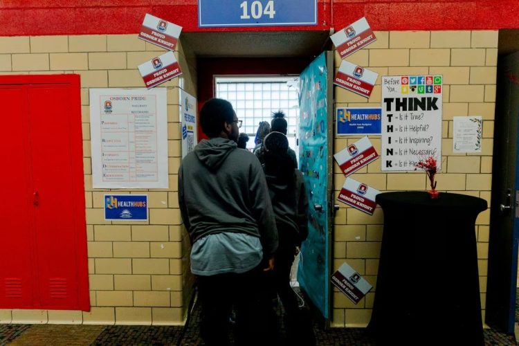 Nearly 84% of Detroit District High Schoolers Were Paid for Attendance This Year – The 74 Nearly 84% of Detroit District High Schoolers Were Paid for Attendance This Year – The 74