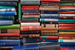 Read These Books by the Time You Graduate Read These Books by the Time You Graduate